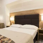 Morelli 4* Neapel