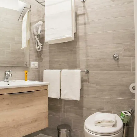 Morelli 4* Nápoles